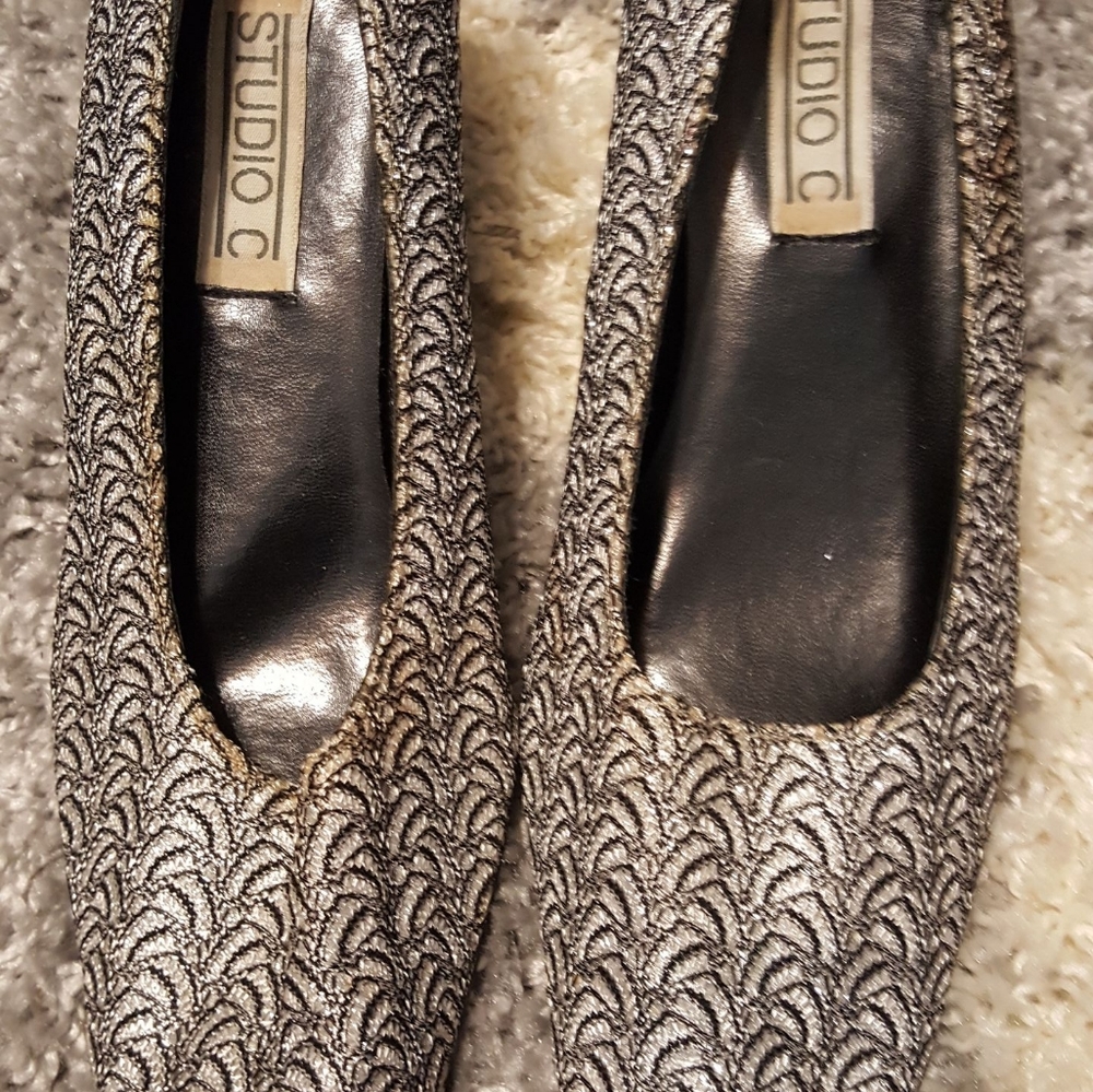 SHOES
